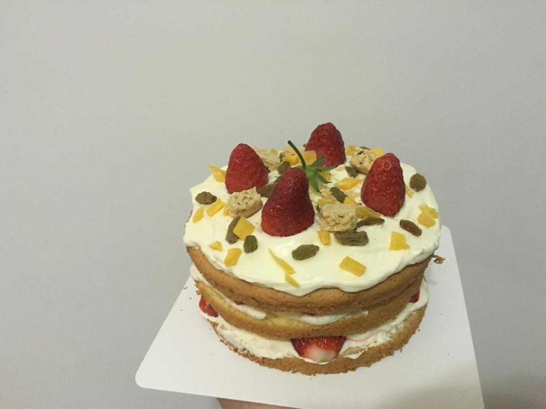 草莓玫瑰裸蛋糕（图文+视频）