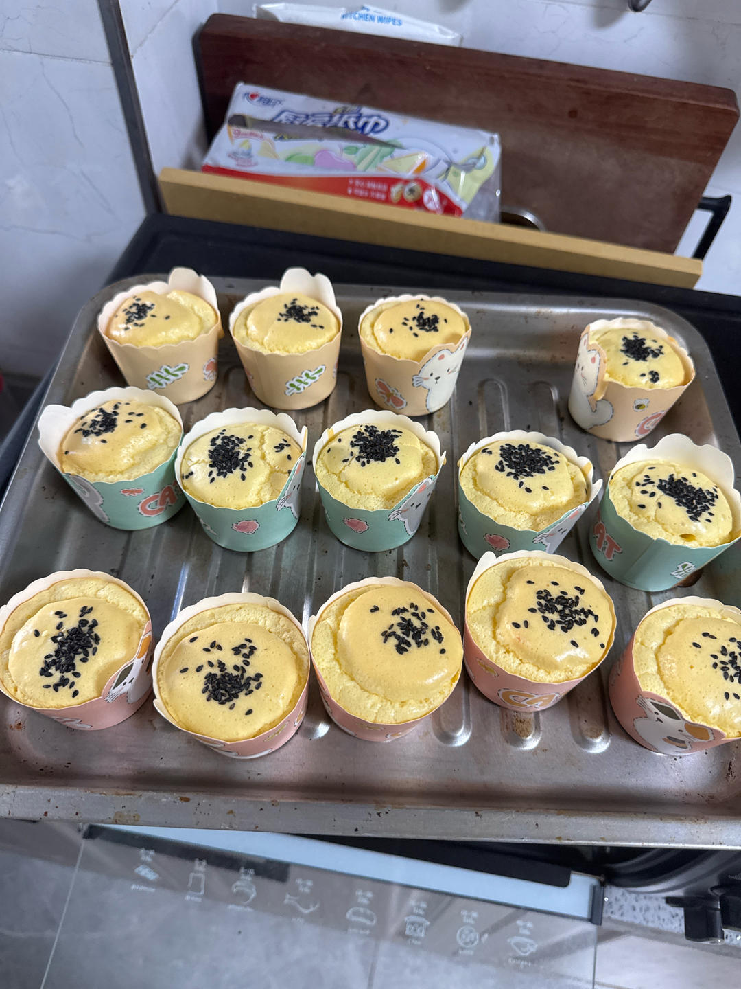 戚风小纸杯蛋糕