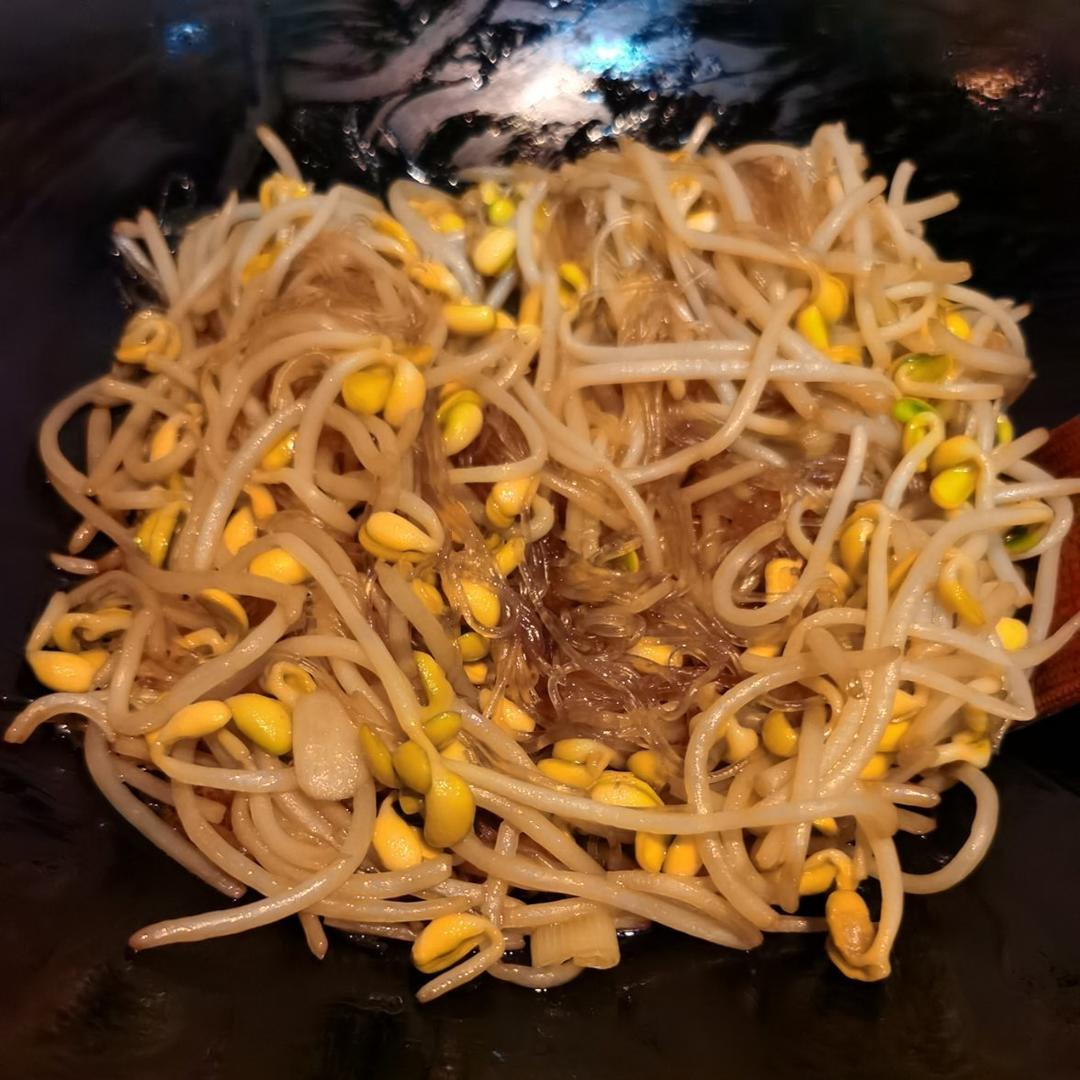 黄豆芽炒粉条