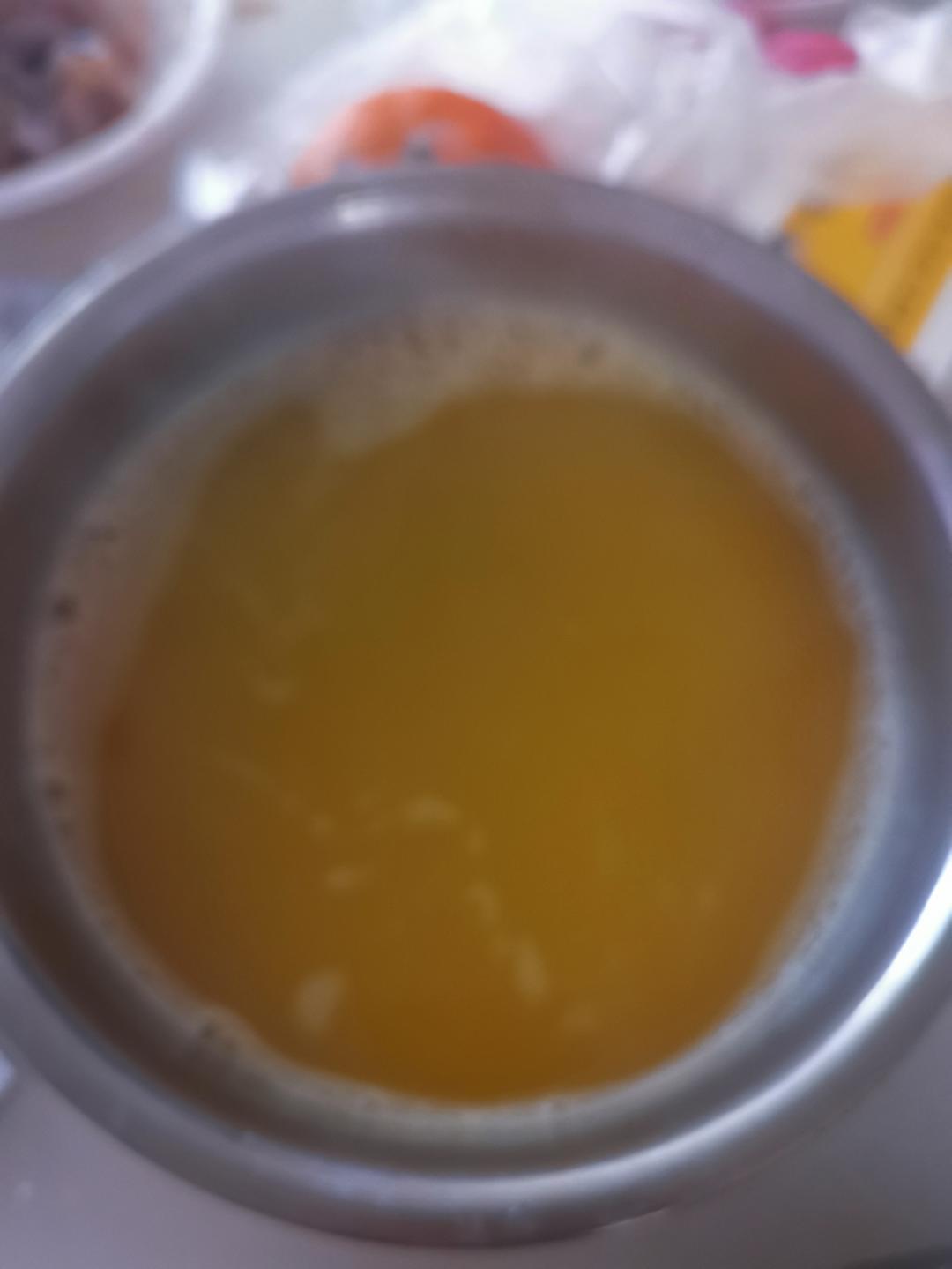 一杯有神奇魔力的饮品🍹胡萝卜🥕苹果🍎汁（热饮）
