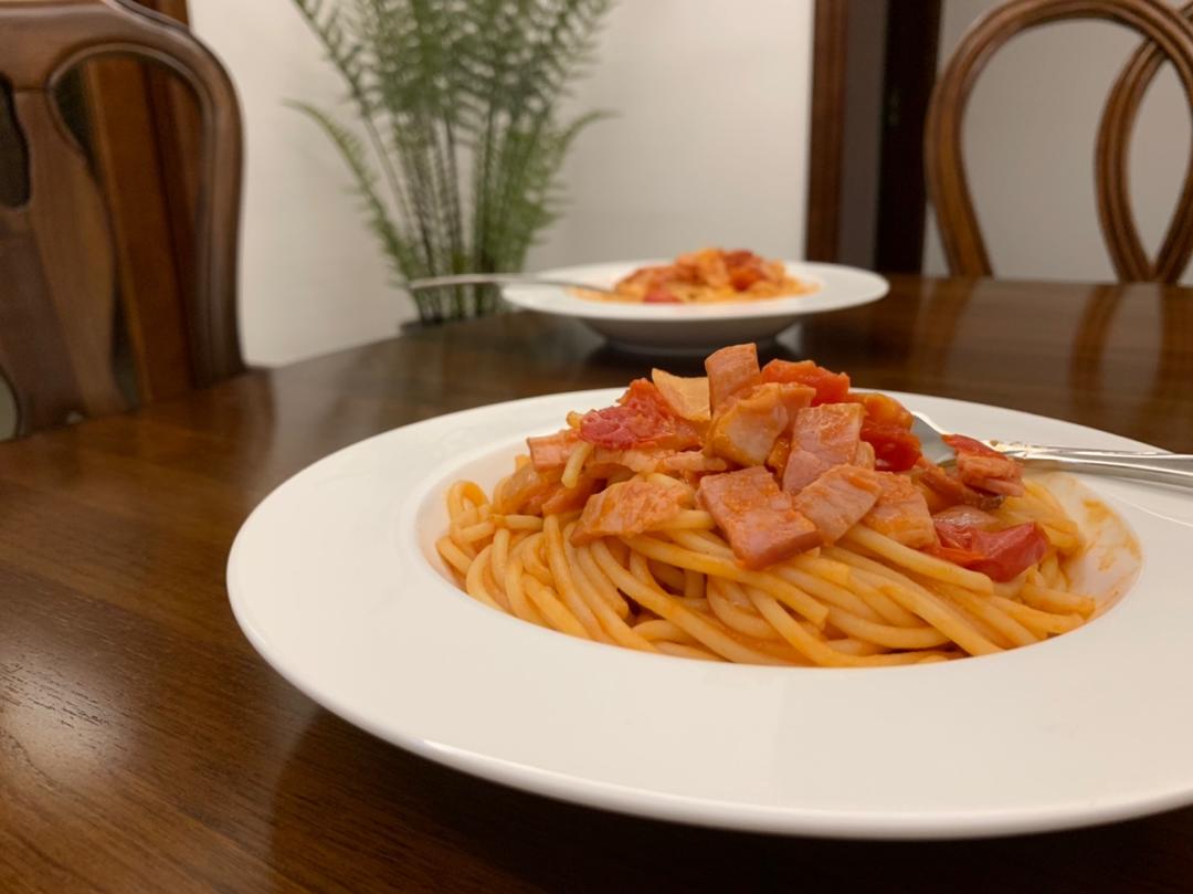 番茄培根意面