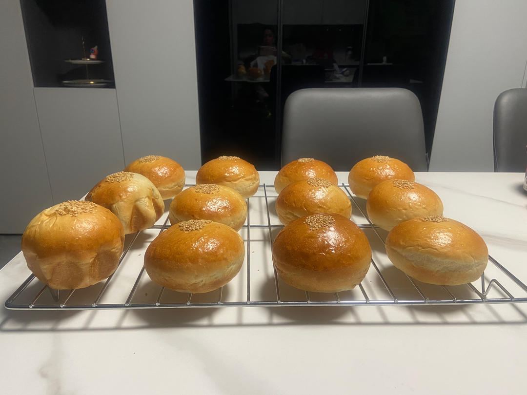 鲜奶红豆包