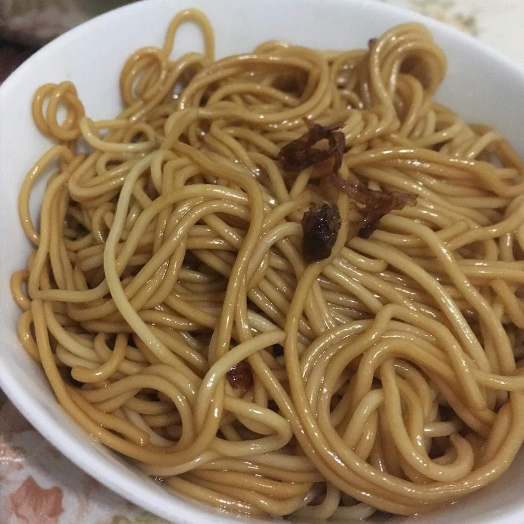 葱油拌面Spring Onion Noodles