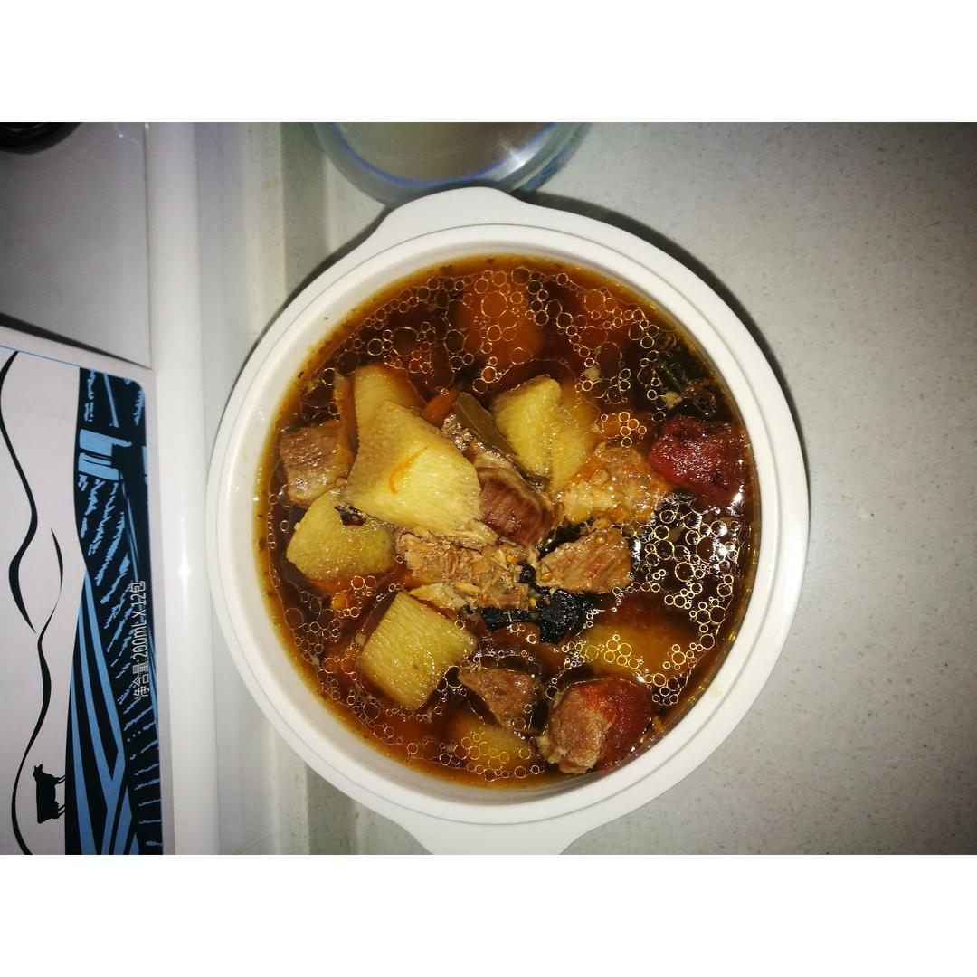 番茄山药炖牛肉