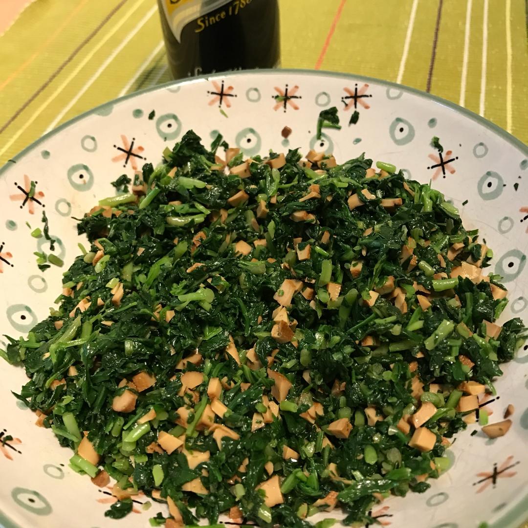 凉拌香干马兰头