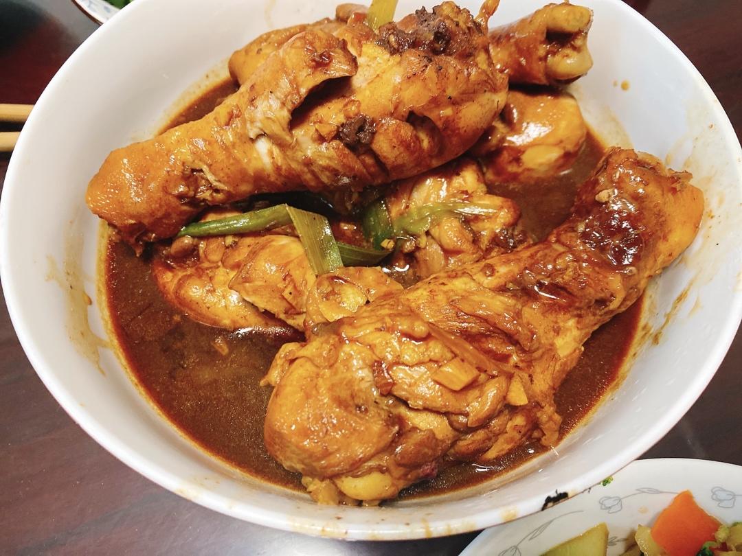 🔥好吃到飙泪的秘汁多汁蒜香鸡腿，鲜嫩到流口水。