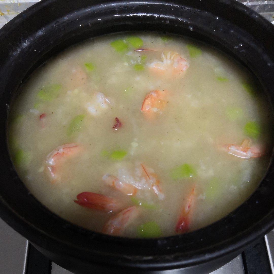 鲜虾砂锅粥