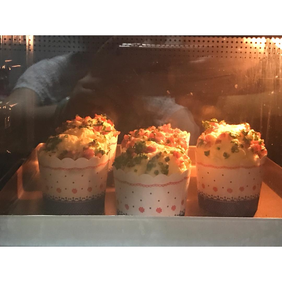 火腿芹菜咸蛋糕