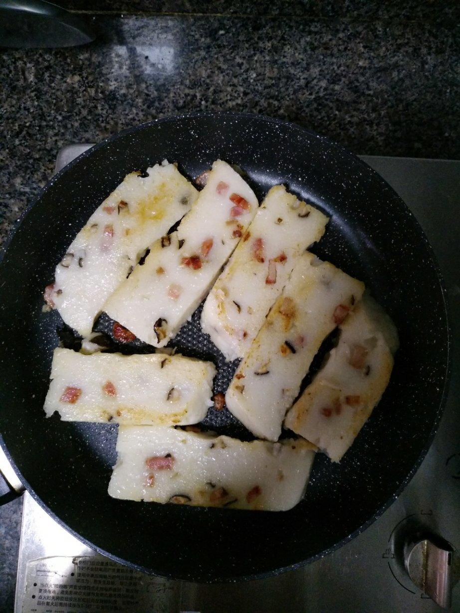 广式腊味萝卜糕