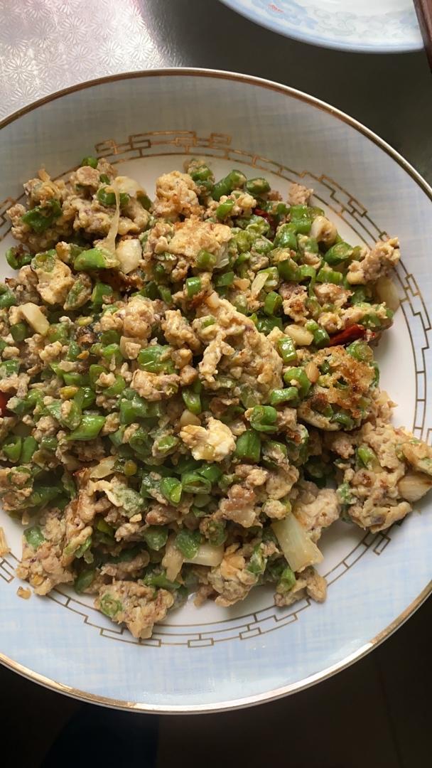 超级简单豆角炒虾酱