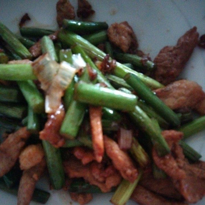 蒜薹炒肉