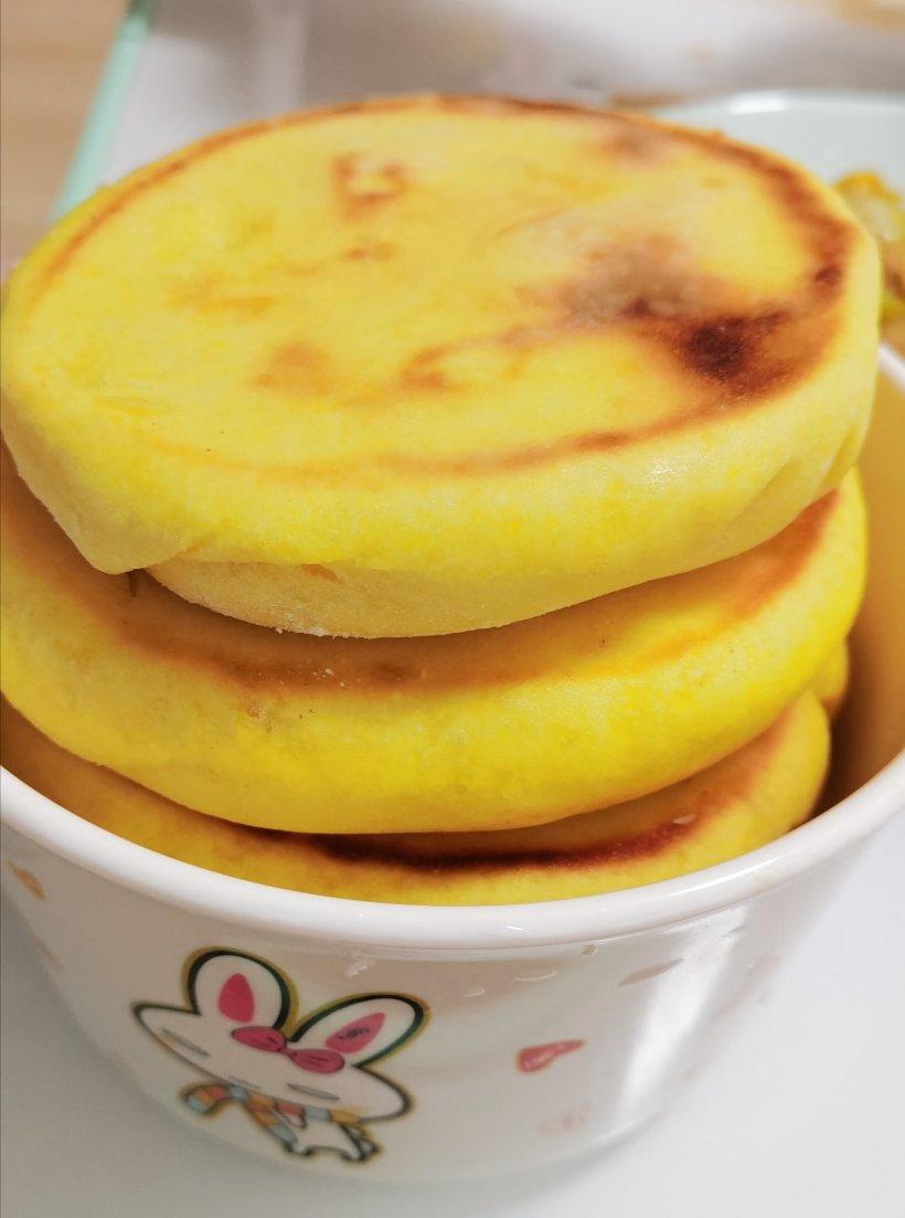 赵孟欣做的无糖南瓜饼普通面粉发面饼