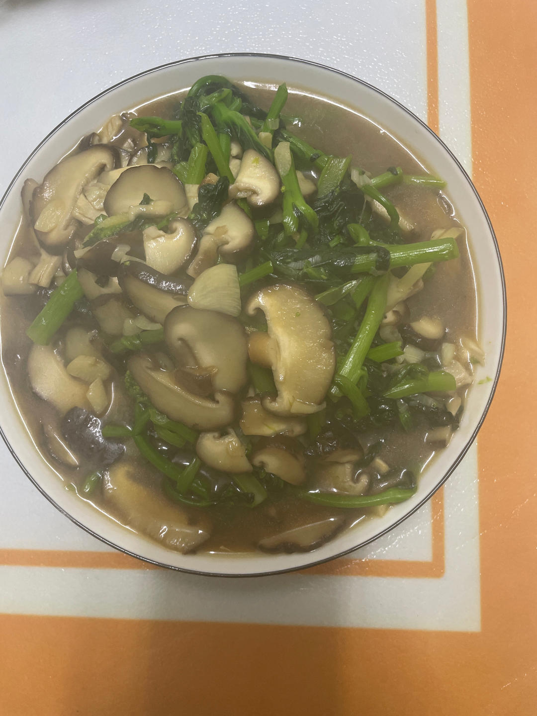 香菇油菜（简单快手）