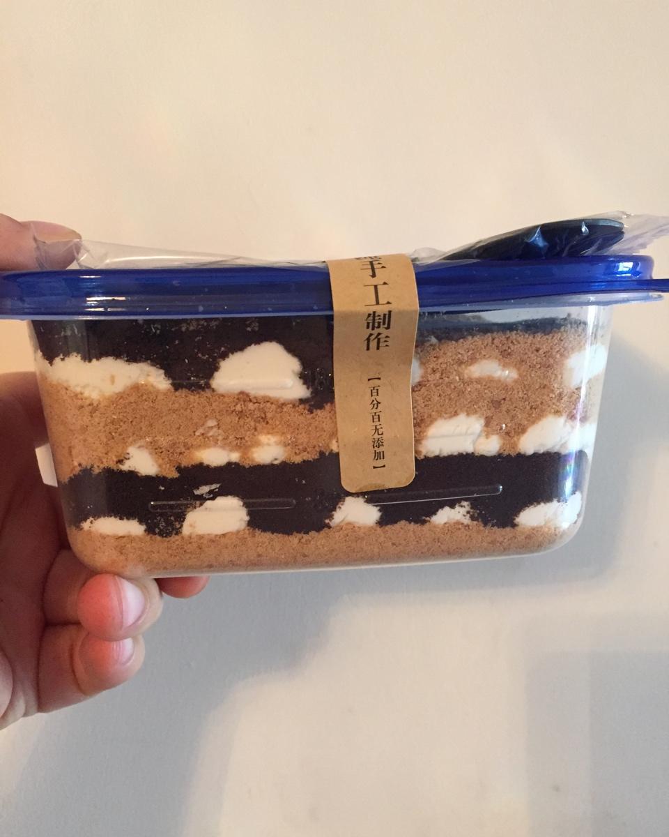 双色木糠盒子蛋糕