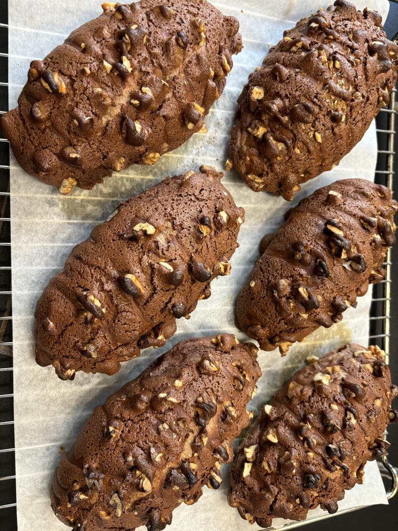 核桃布里奥斯/巧克力马里奥面包