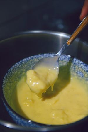 非常百搭的椰蓉奶黄馅-中西式面点的绝配的做法 步骤7