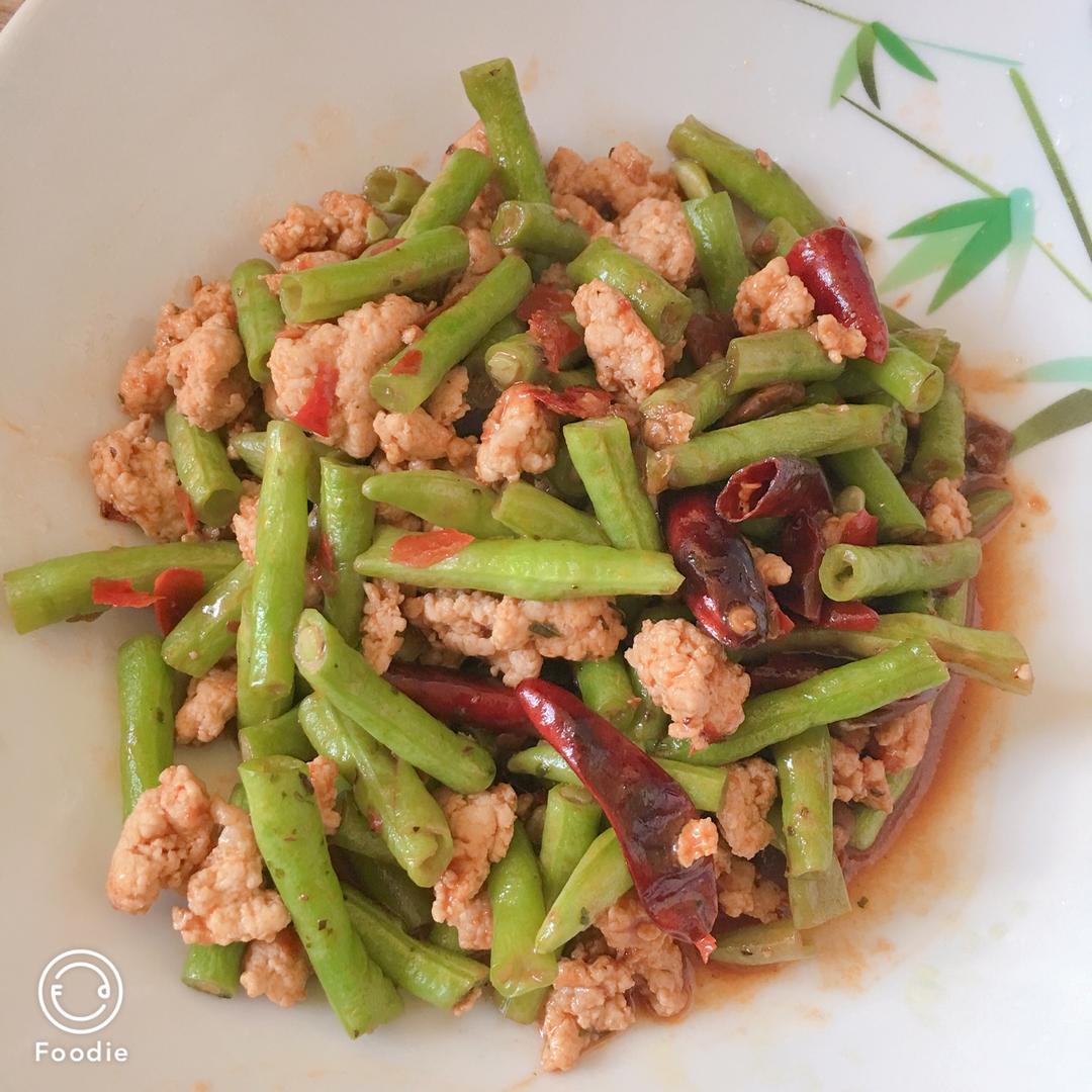 肉沫豆角下饭菜