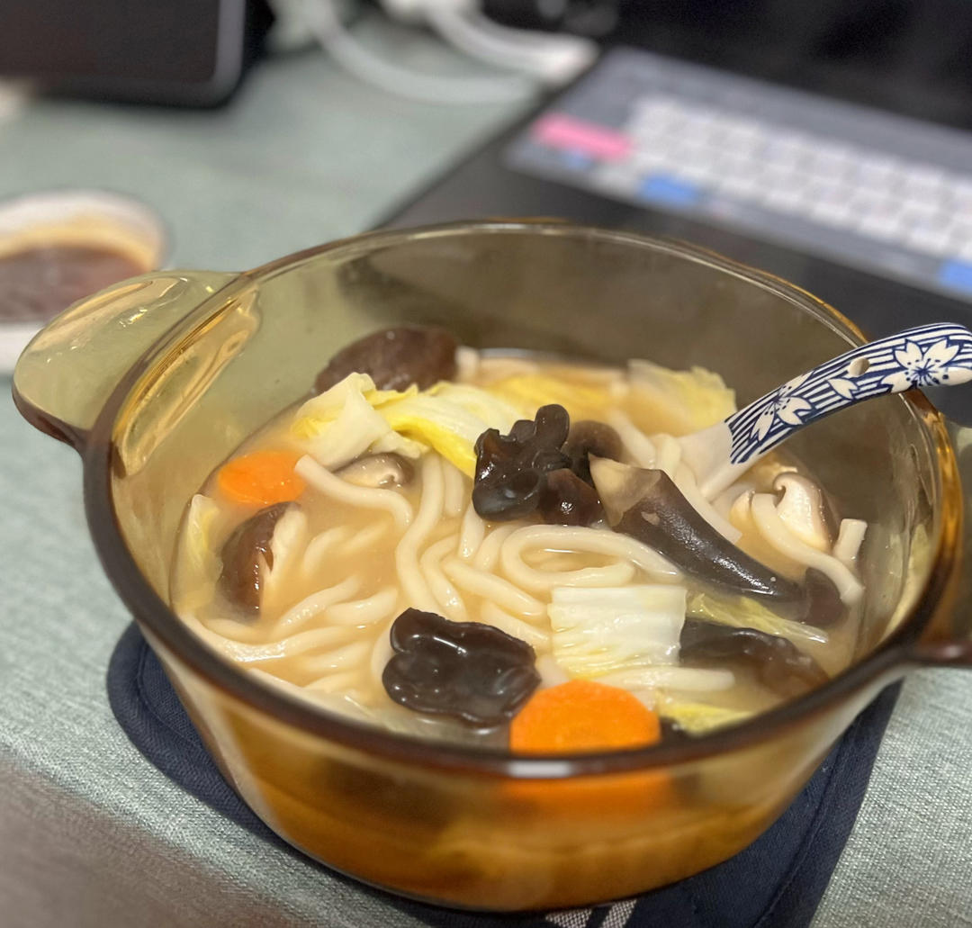 0油低卡！鲜香美味 ｜ 🍜味增虾滑乌冬面