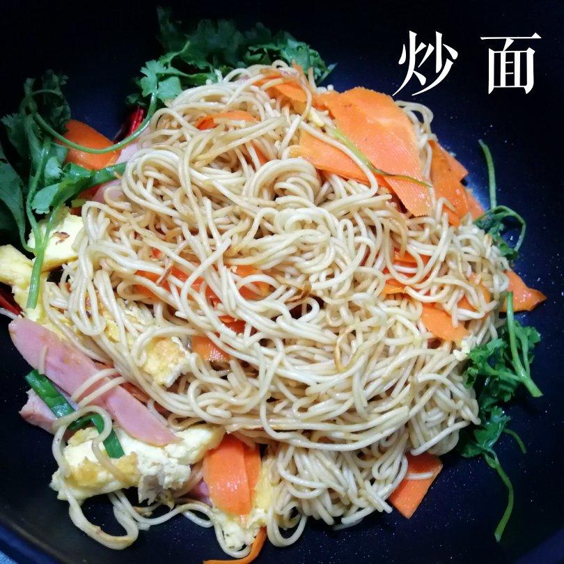 豉油皇炒面，最详细的教程，家常做法