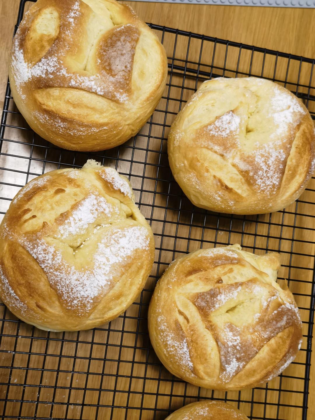 比云朵还软的牛奶面包，液种法甜面包太好吃了！