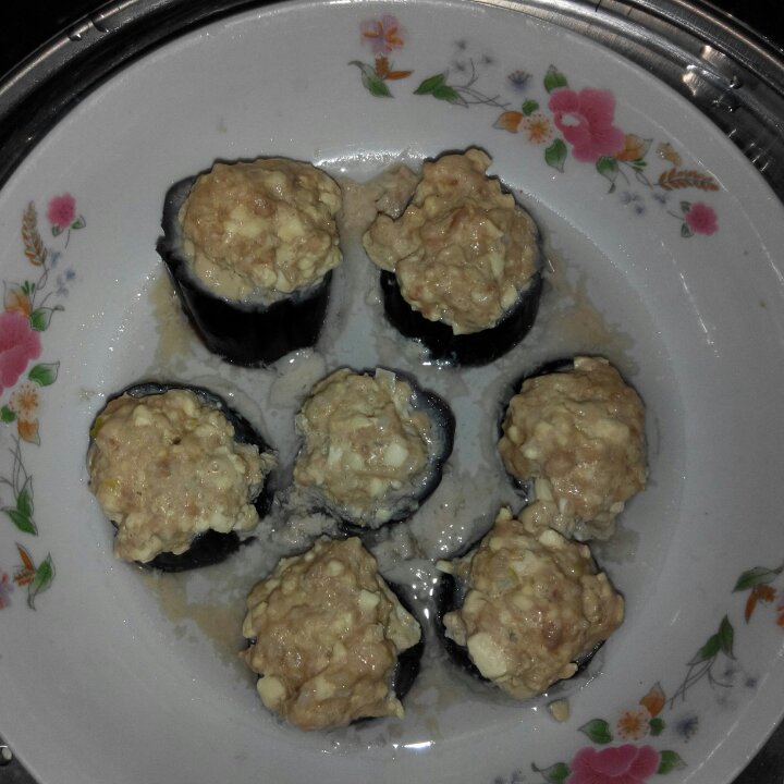 【快手辅食】肉末豆腐蒸茄子（8m+）