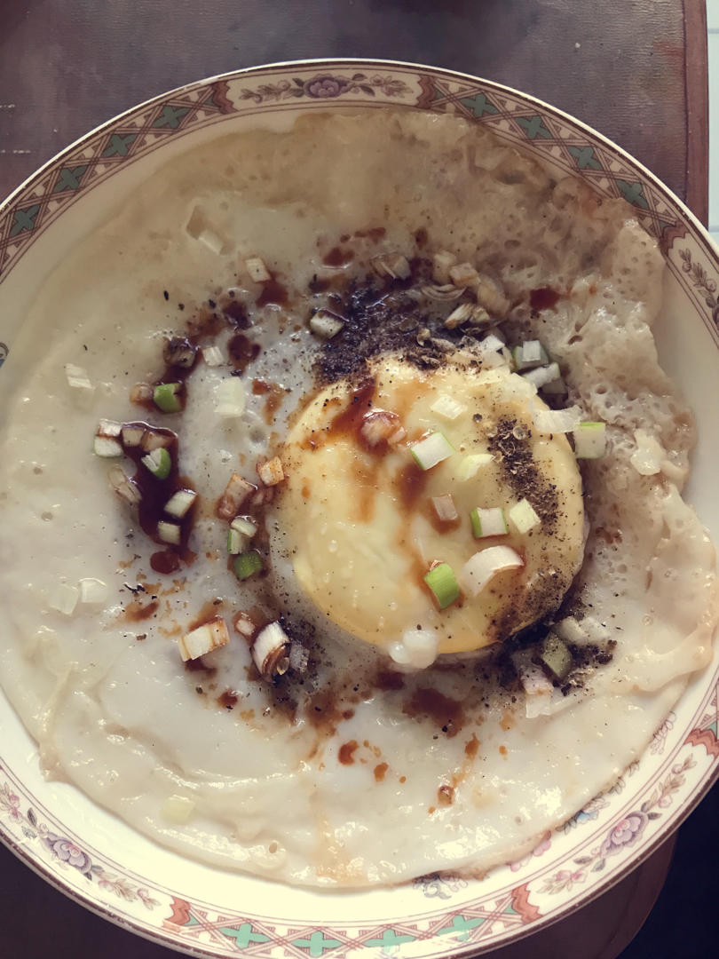 煎鹅蛋-不腥气，营养高，五分钟就能吃上的高颜值蛋蛋～