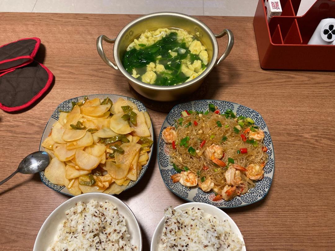 不用海鲜的海鲜粉丝煲