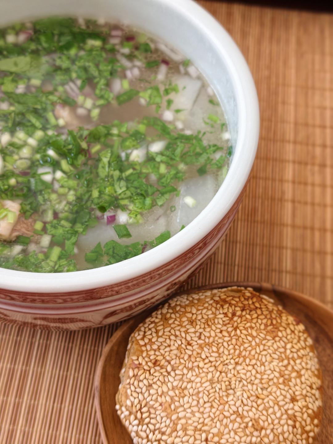 羊肉炖白萝卜
