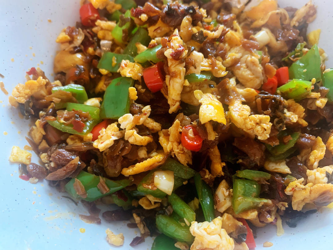 鸡蛋炒外婆菜(下饭菜)