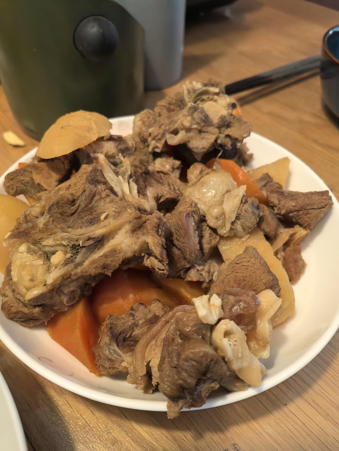 红烧羊肉炖胡萝卜