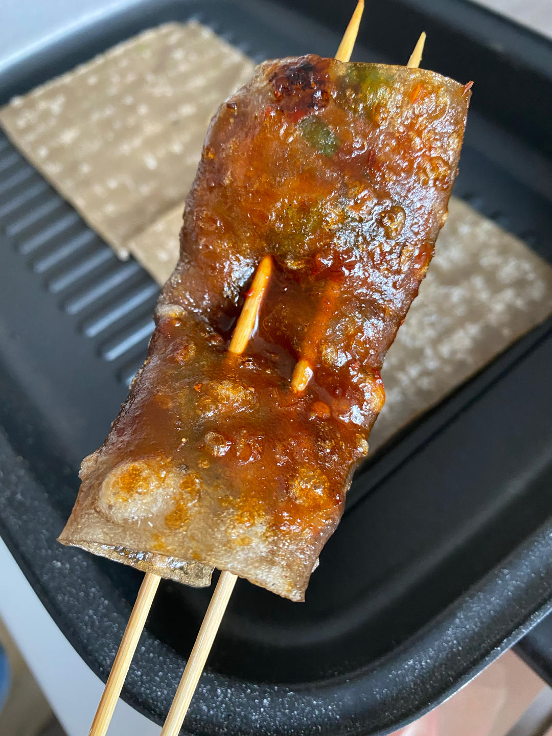 在家做重庆最有名烧烤小吃烤苕皮