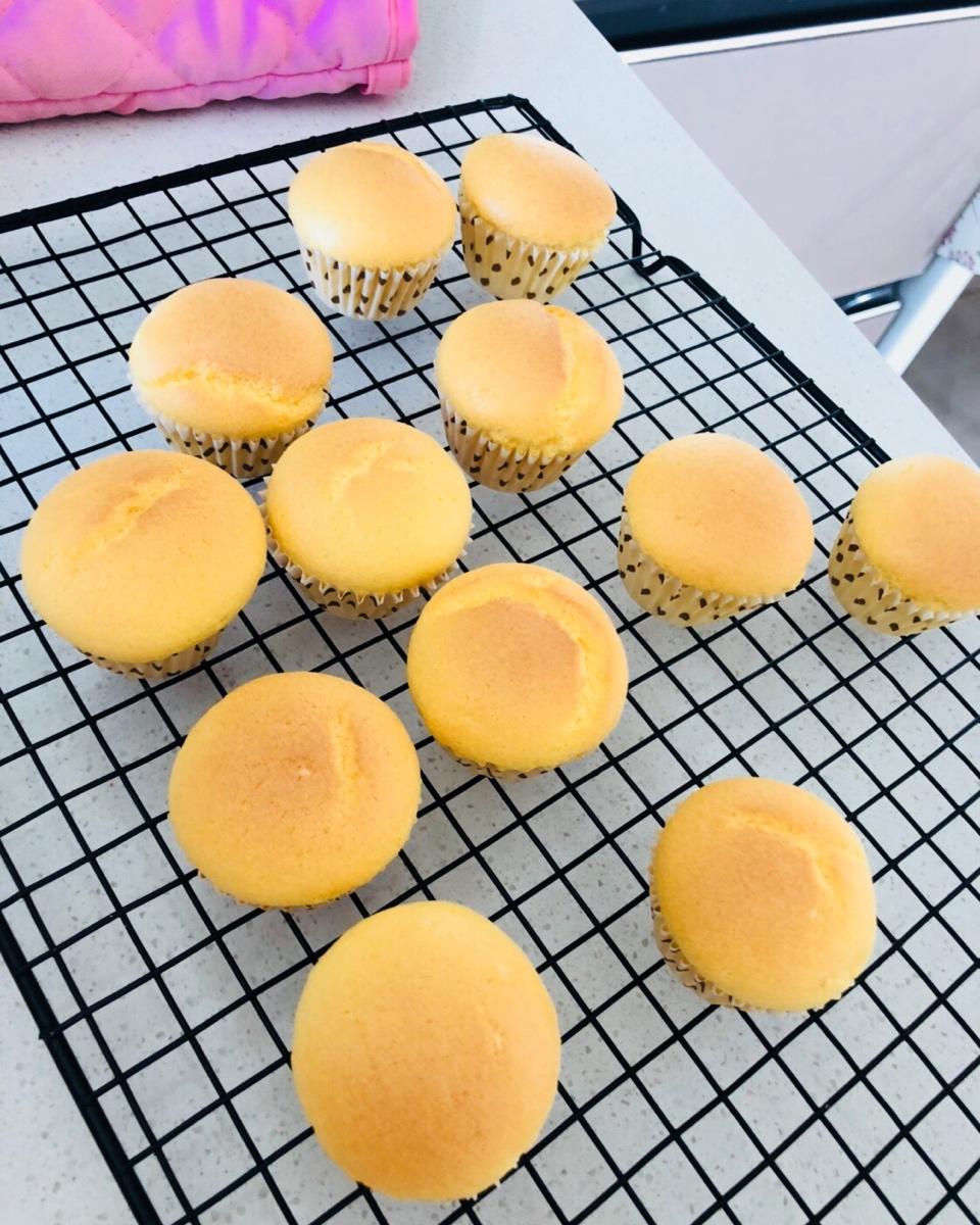 《Tinrry+》戚风蛋糕（6寸配方）（基础、超详细教程）