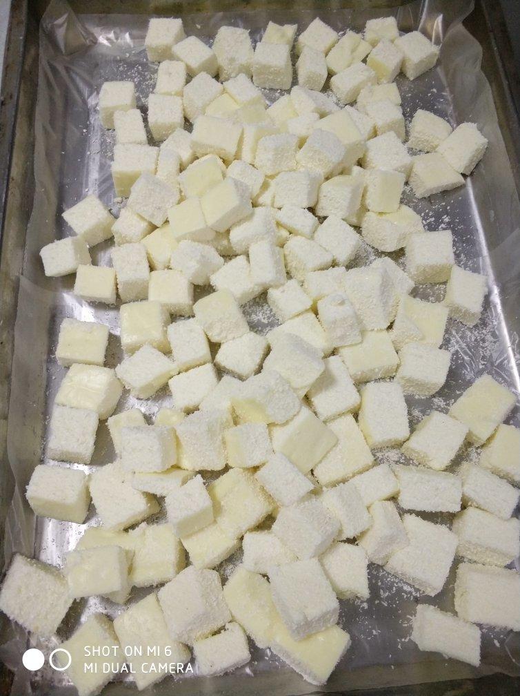 椰蓉牛奶小方