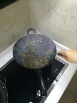 酸菜鸡的做法 步骤8