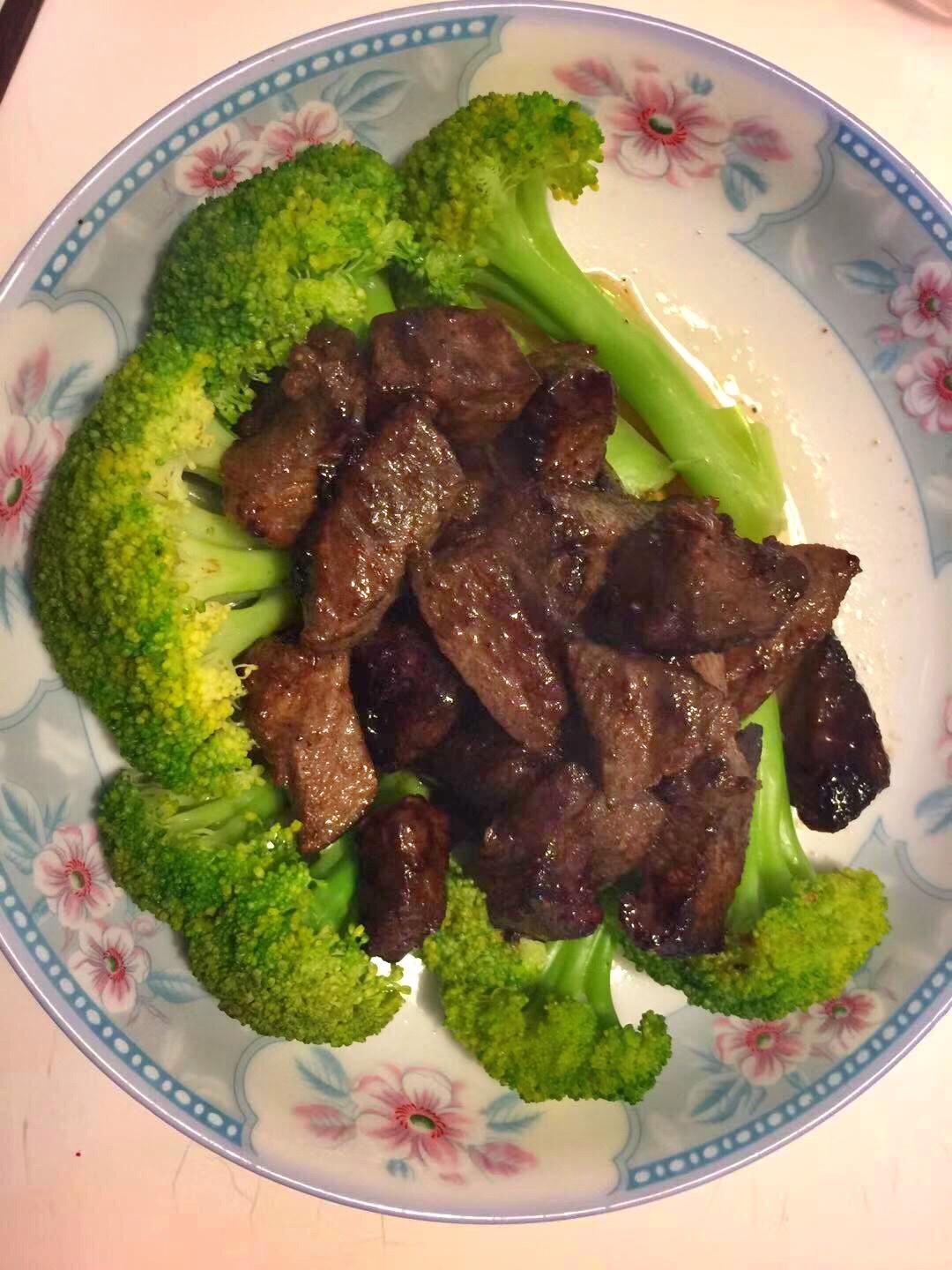 法式牛肉粒