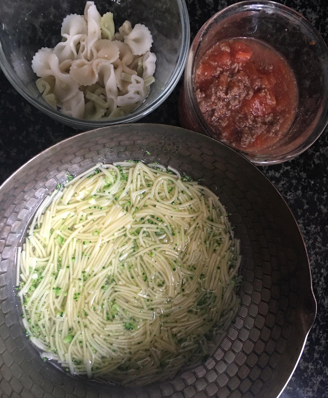 吃一次就爱上的宝宝辅食！西红柿菠菜细汤面（10个月以上婴幼儿辅食）宝宝蔬菜面条！