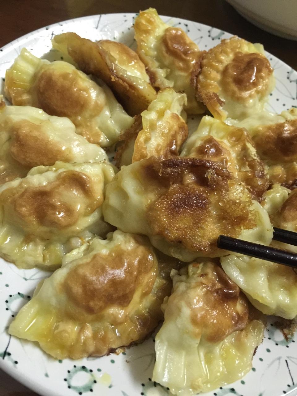我是一份煎饺（生煎速冻饺）