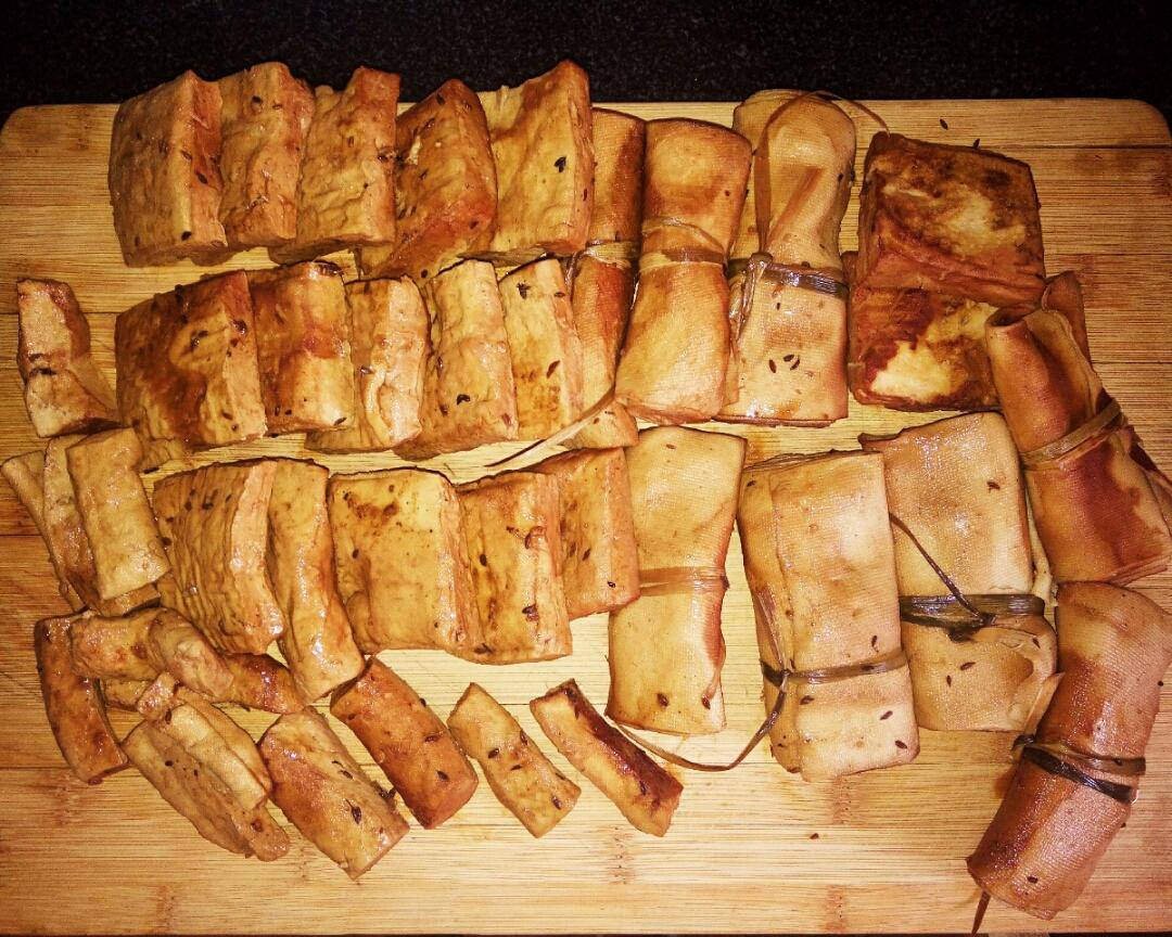 卤香干、干豆腐卷的做法