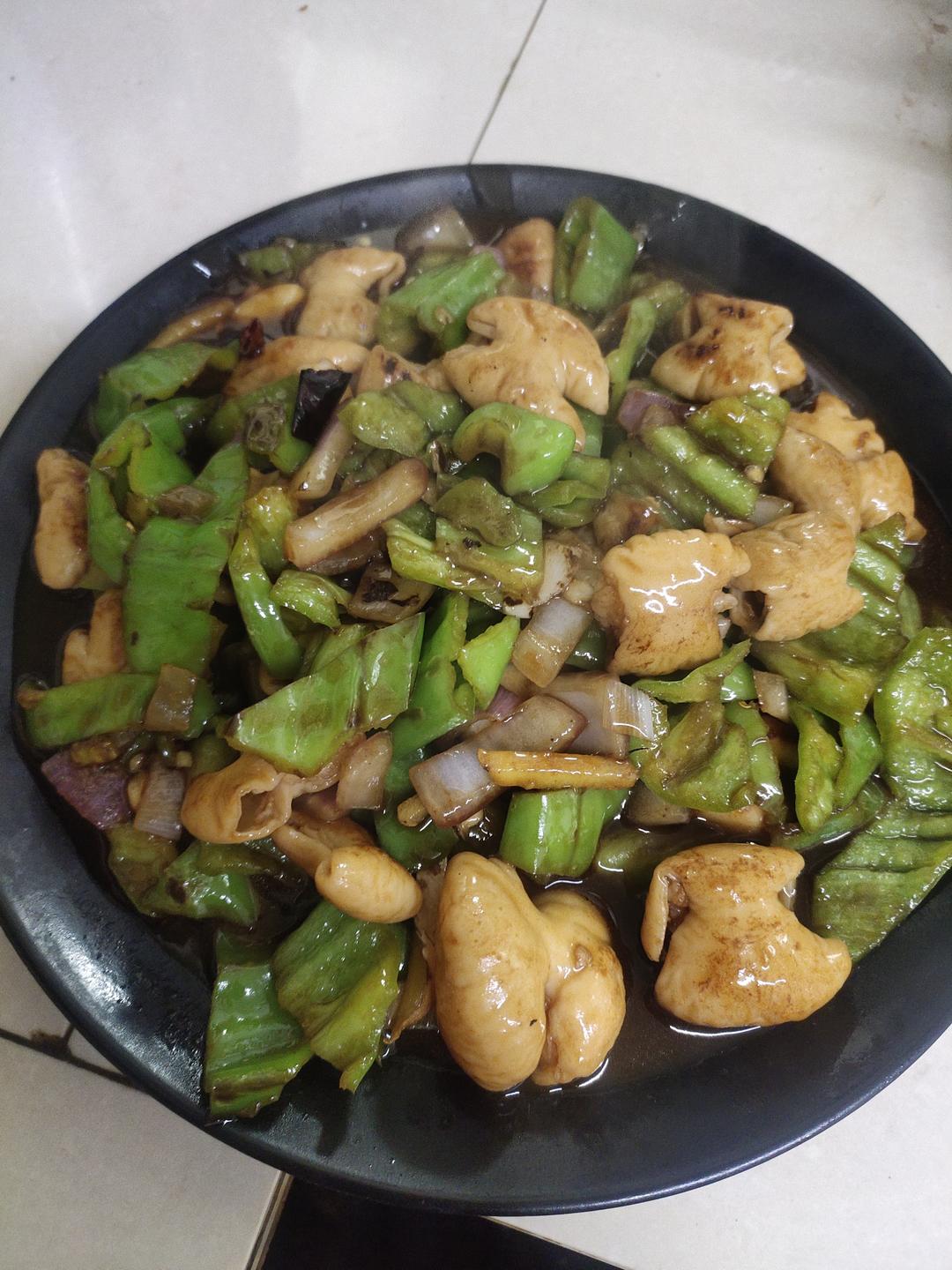 青椒肥肠
