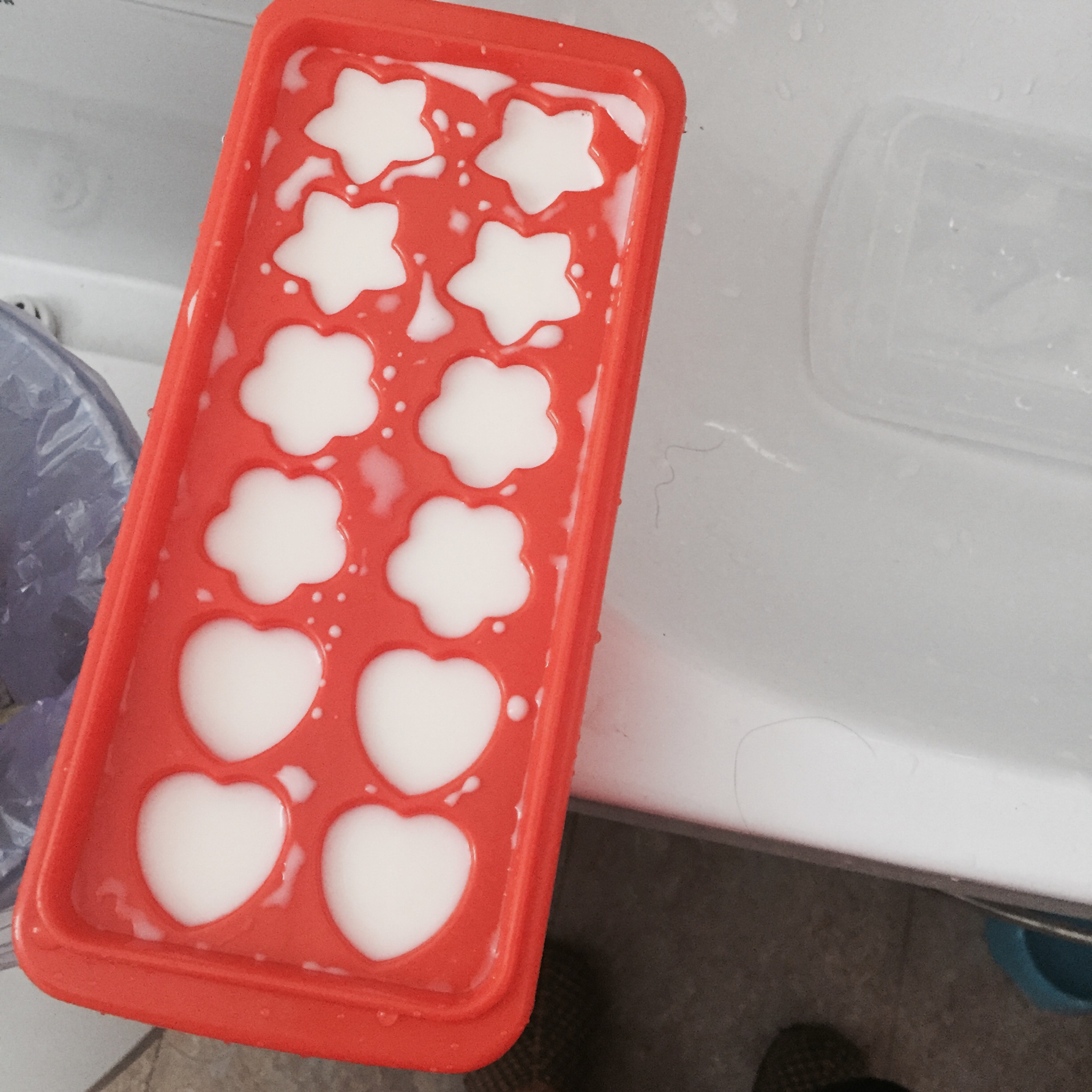 自制狗狗零食之羊奶果冻