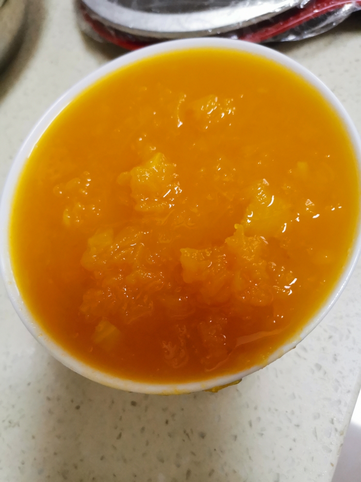 松软香甜的南瓜馒头的做法 步骤3