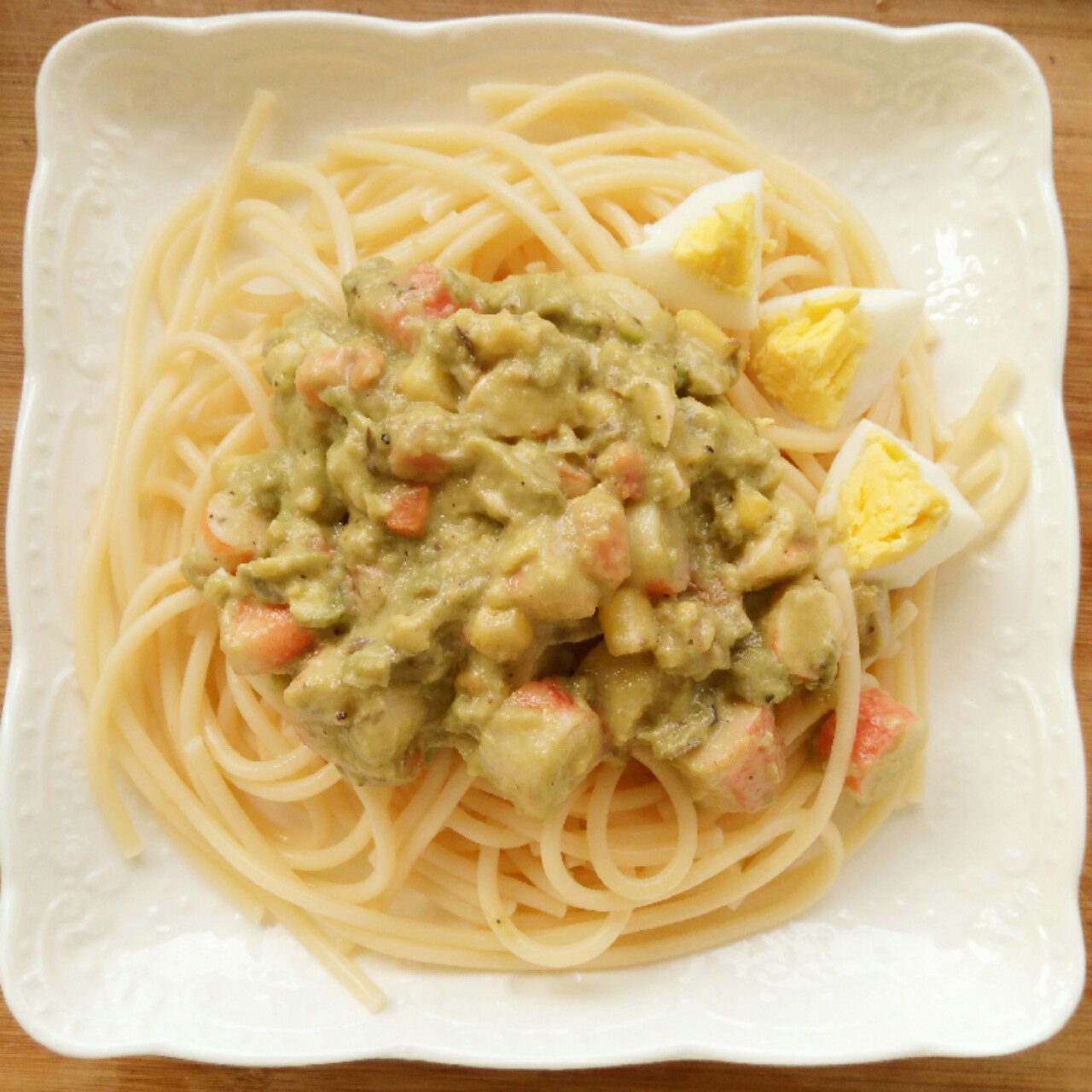 小清新牛油果火腿意面