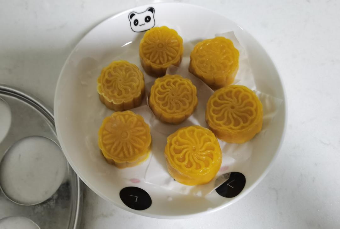 蒸着吃的南瓜月饼