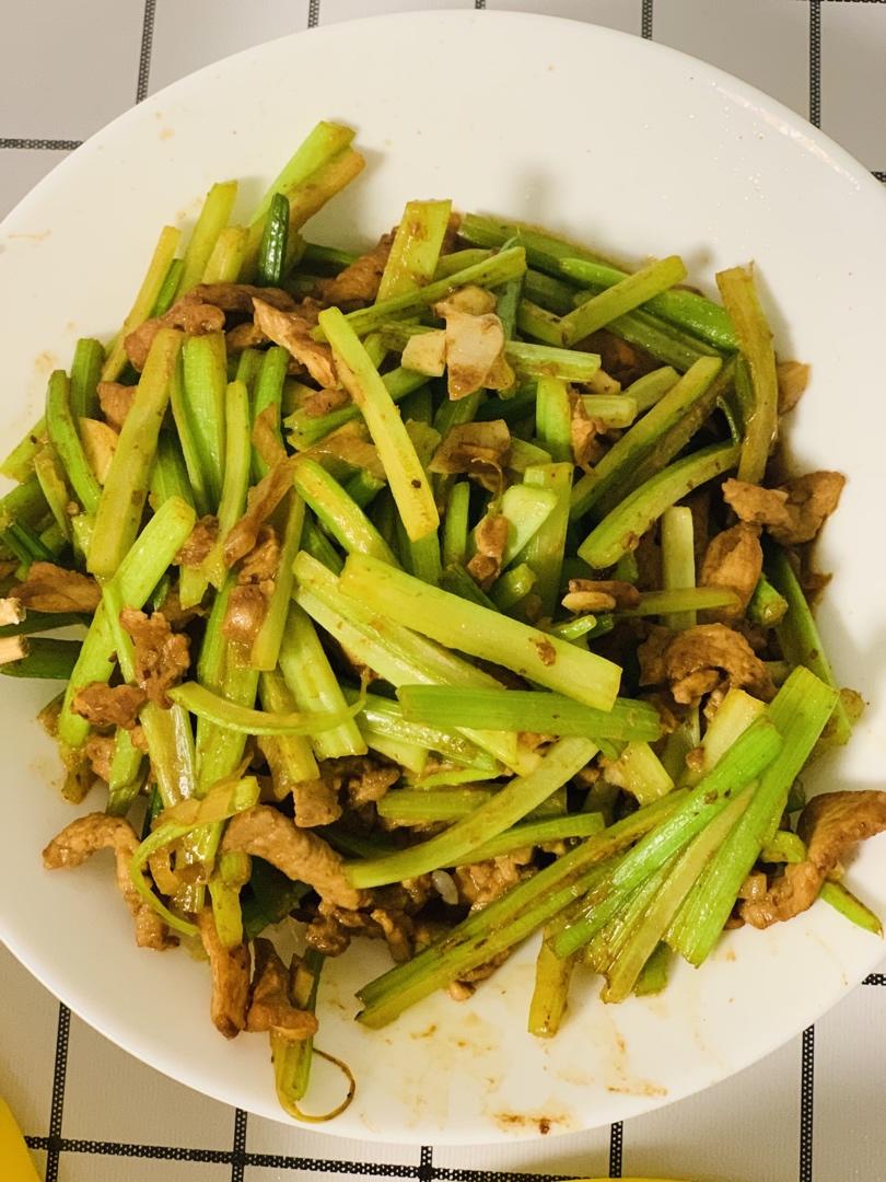 芹菜炒肉丝