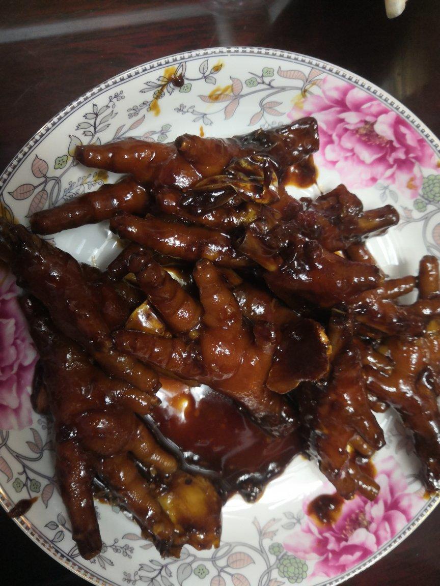 “销魂”卤鸡爪