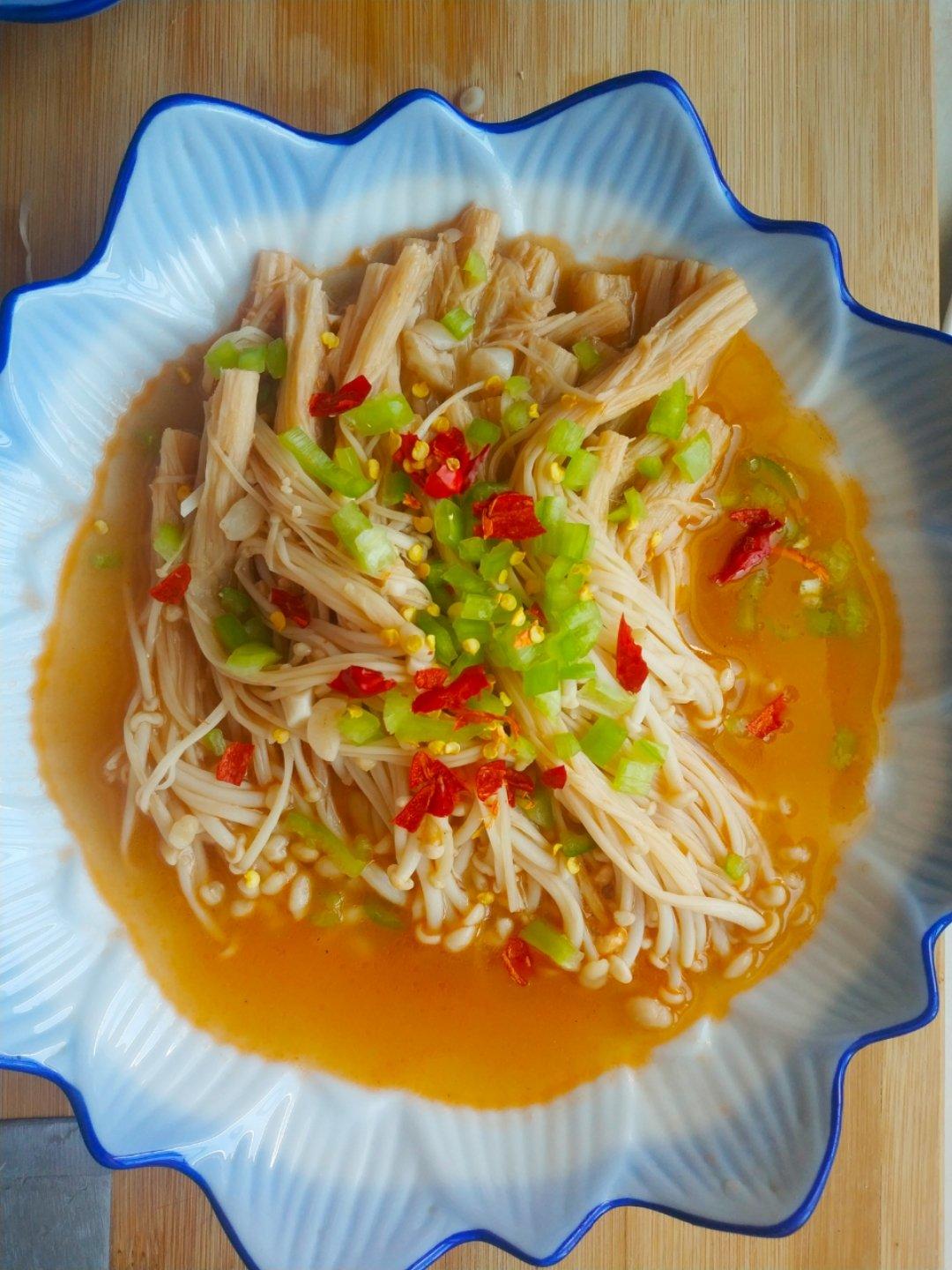 茄汁金针菇