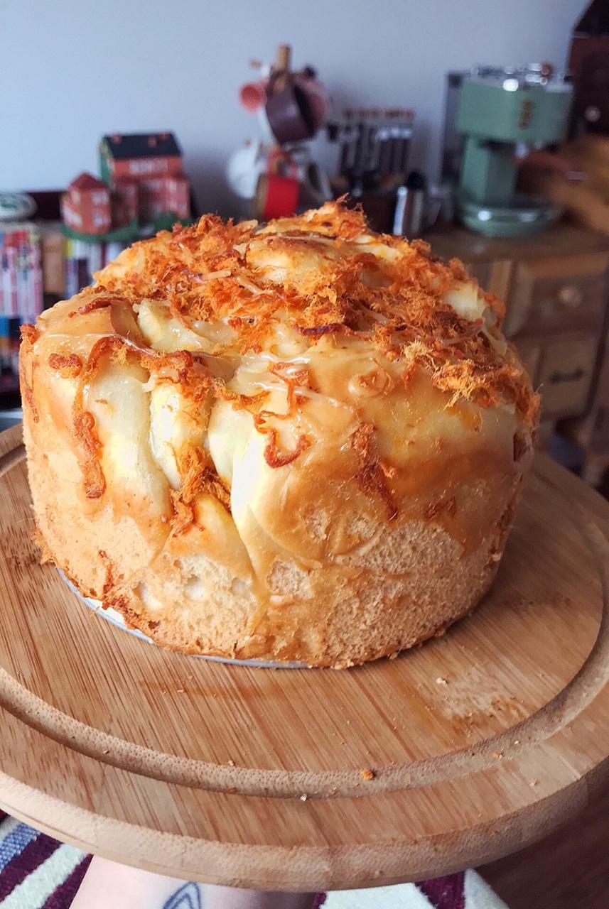 朱衎衎做的肉松手撕面包—超软会爆浆的面包哟