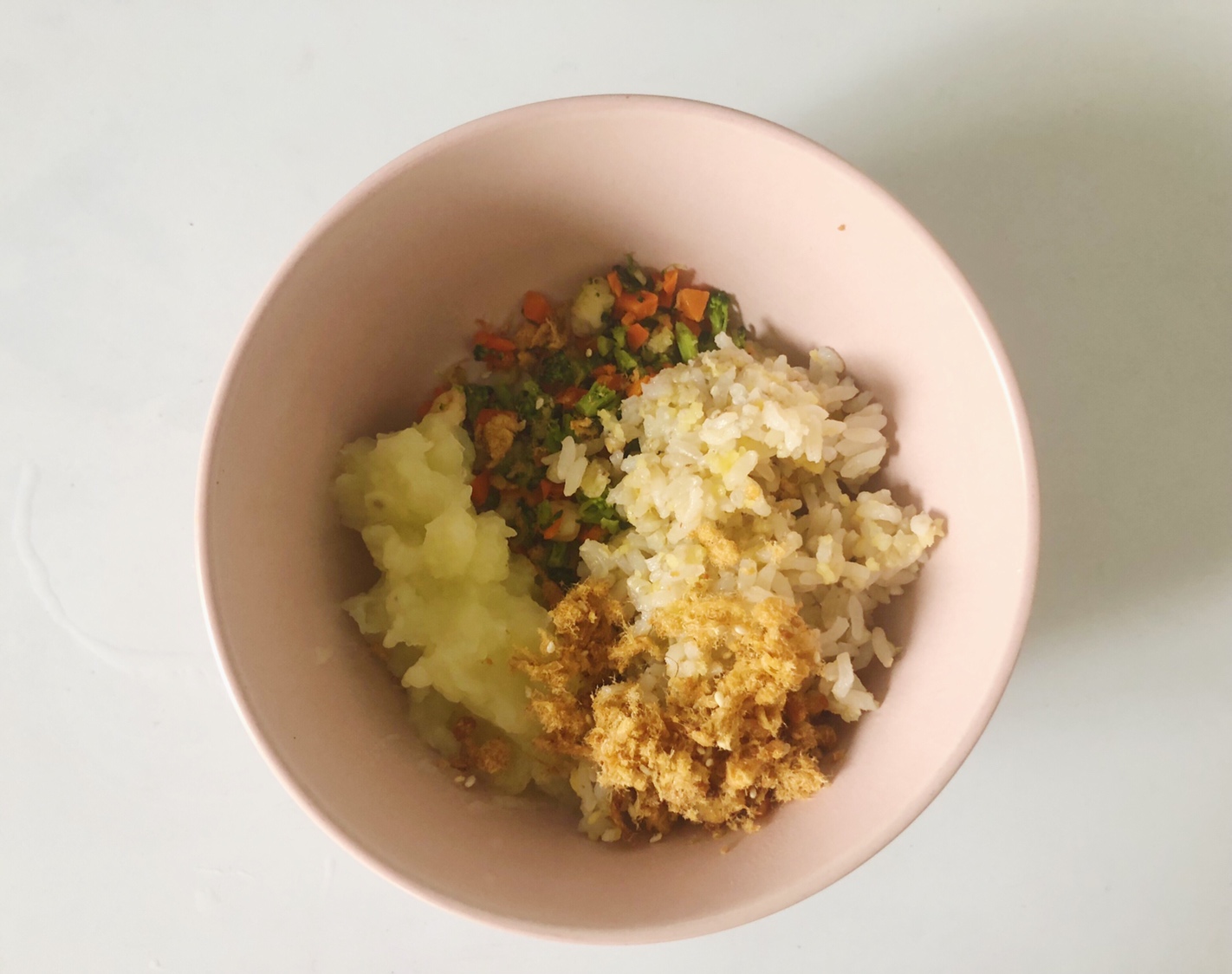 宝宝辅食·鲜虾土豆泥时蔬肉松饭团的做法 步骤5