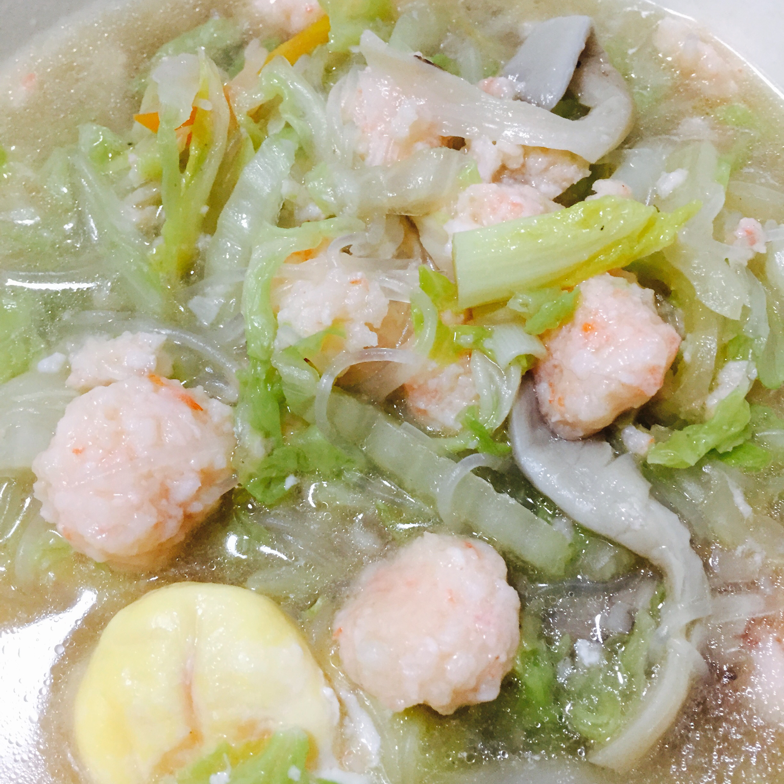白菜粉丝鱼丸汤