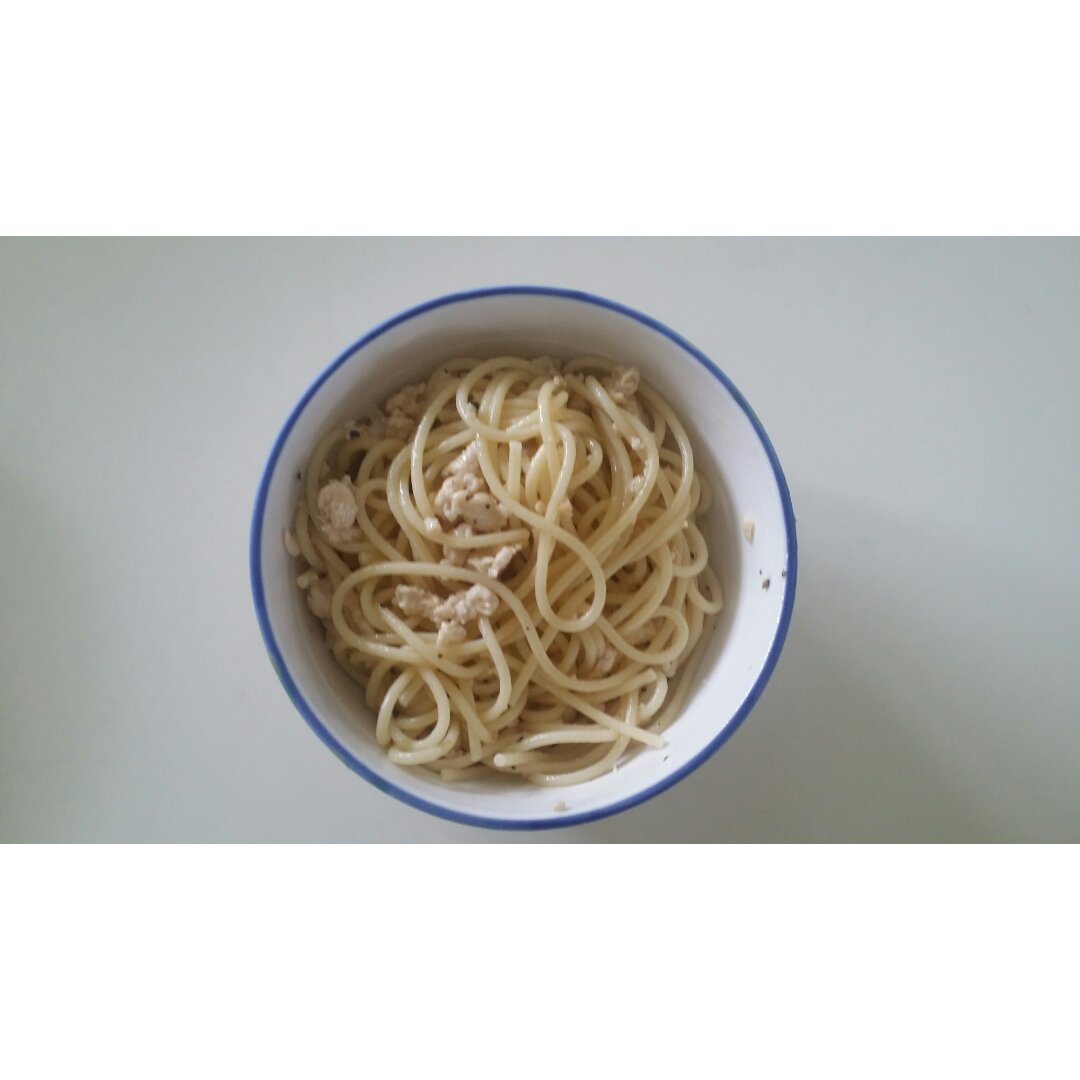 奶油培根意大利面